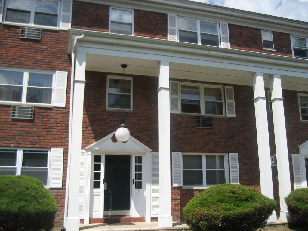 MLS #/Web ID: 2707194