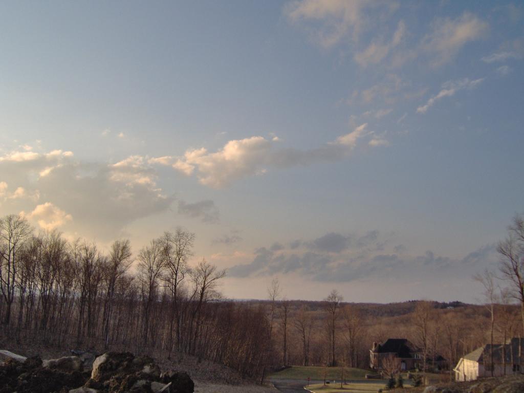 MLS #/Web ID: 2720294
