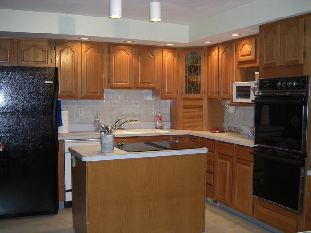 26 CHAMBERLAIN AVE