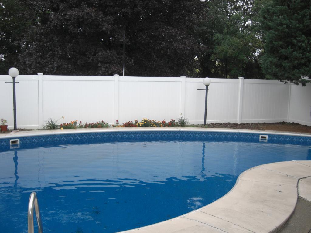 26 CHAMBERLAIN AVE