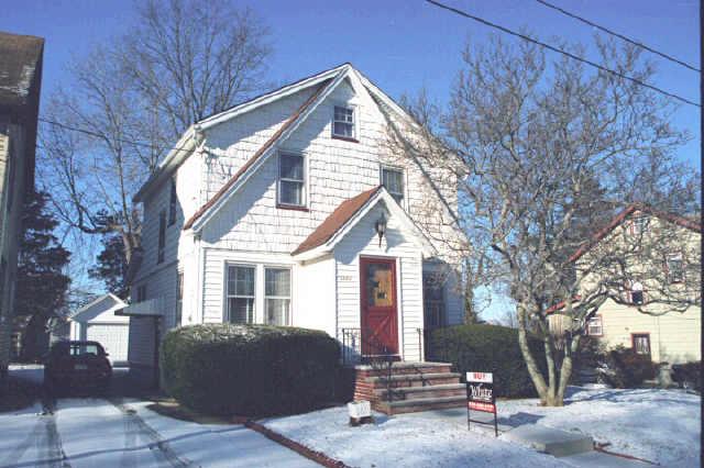 1522 BRADFORD TER