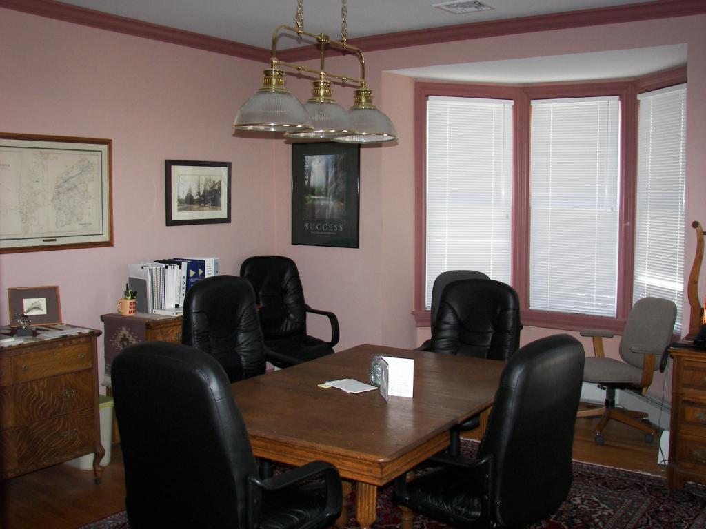 294 MAIN ST