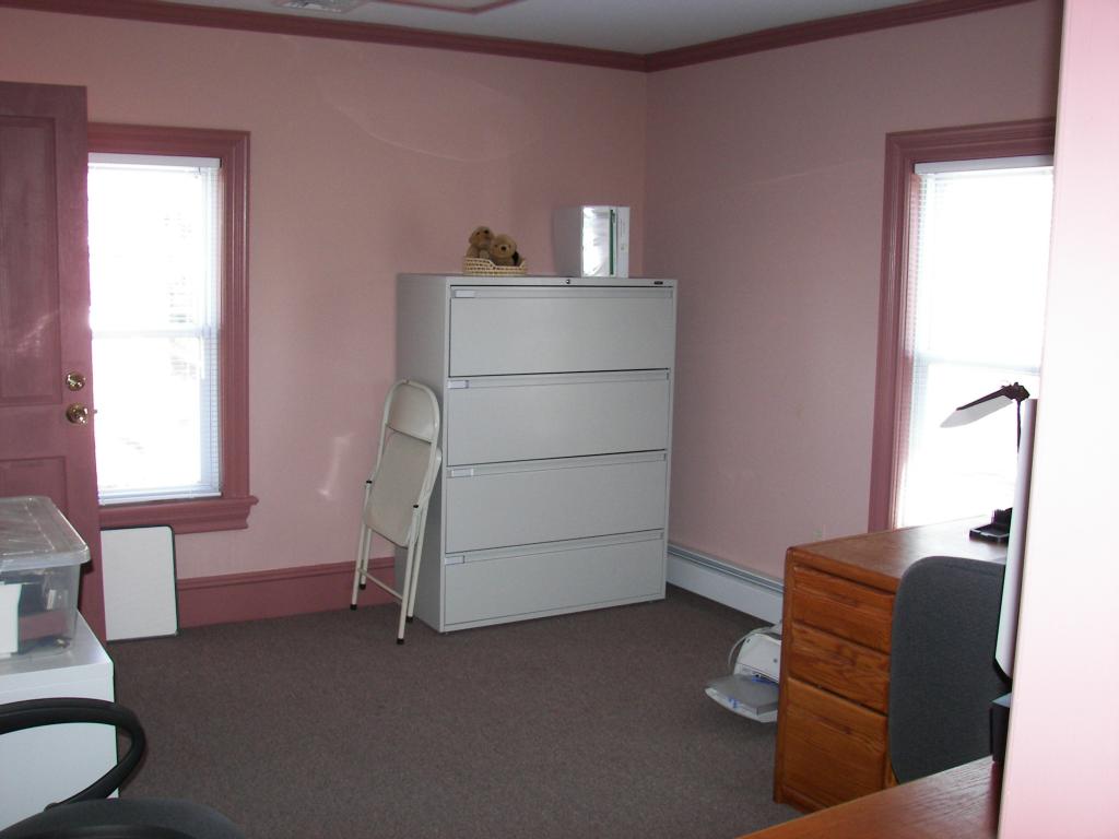 294 MAIN ST