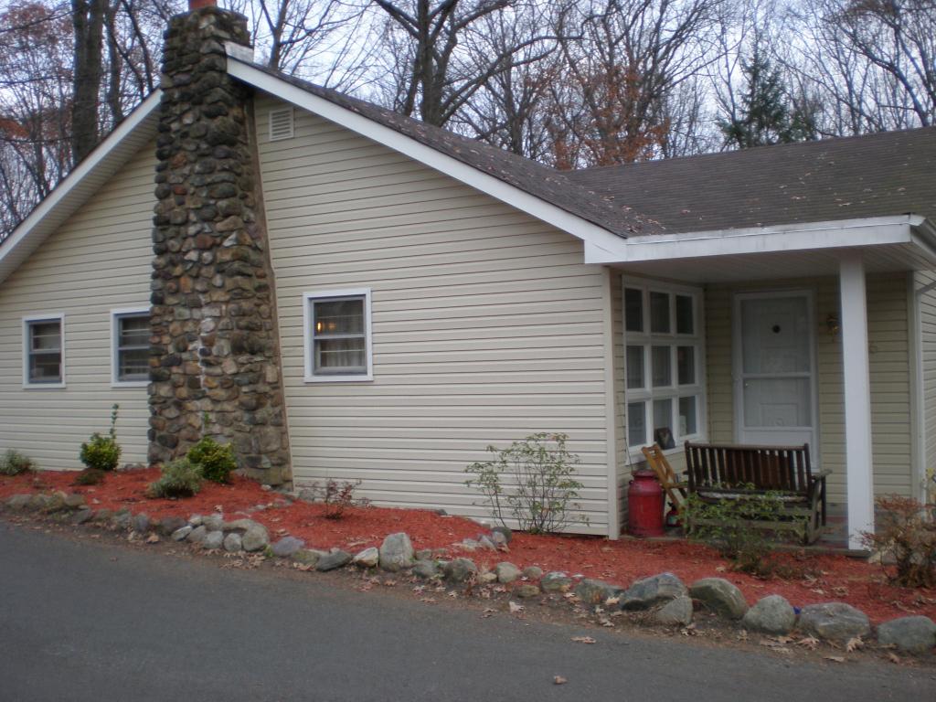 56 SCENIC DR