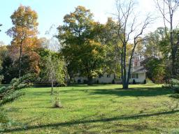 316 LOWS HOLLOW RD