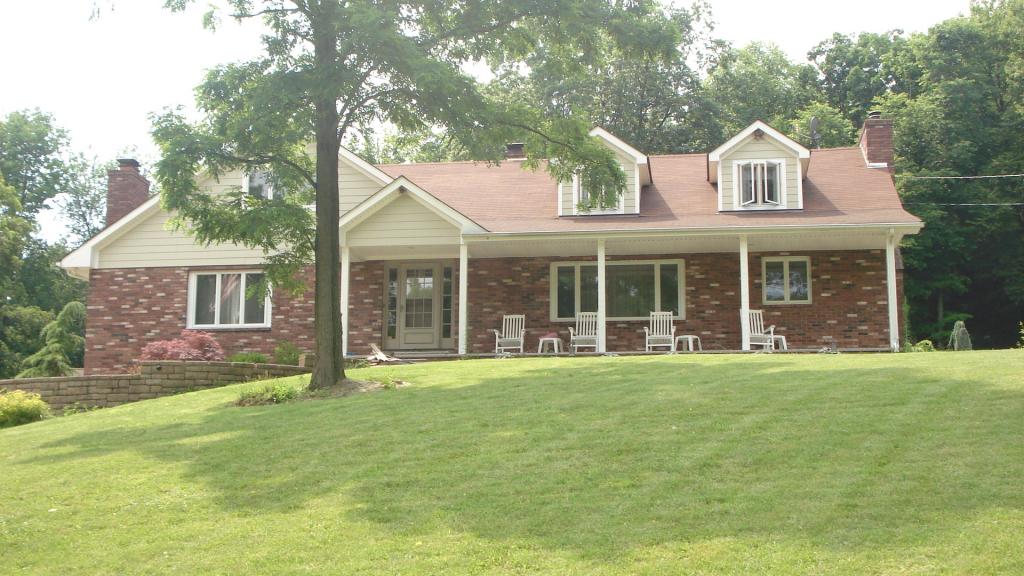 MLS #/Web ID: 2696895
