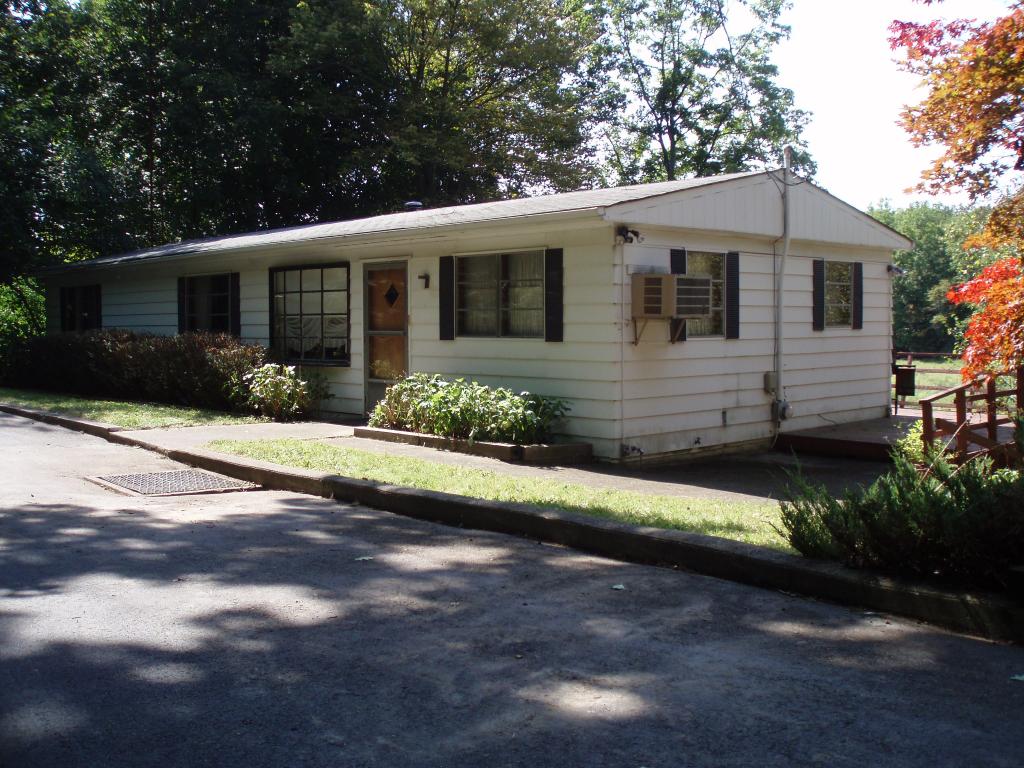29 SHORE DR