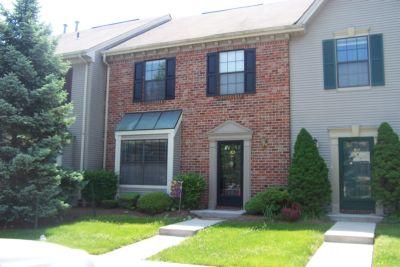 303 BROKAW CT