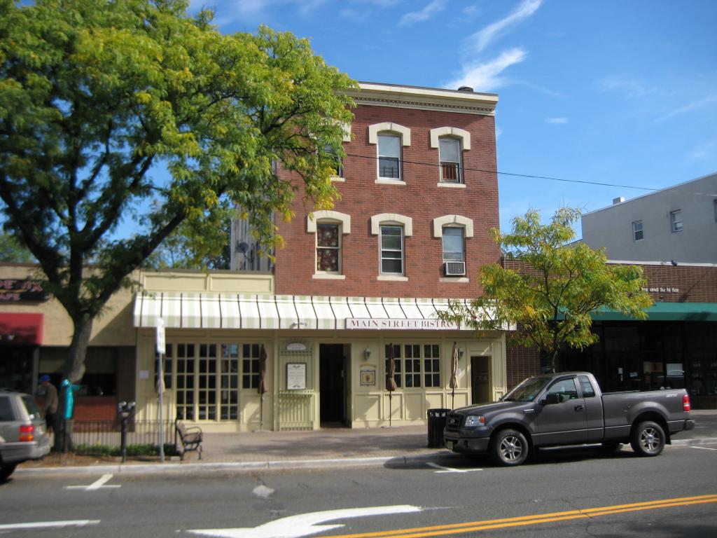 MLS #/Web ID: 2716095