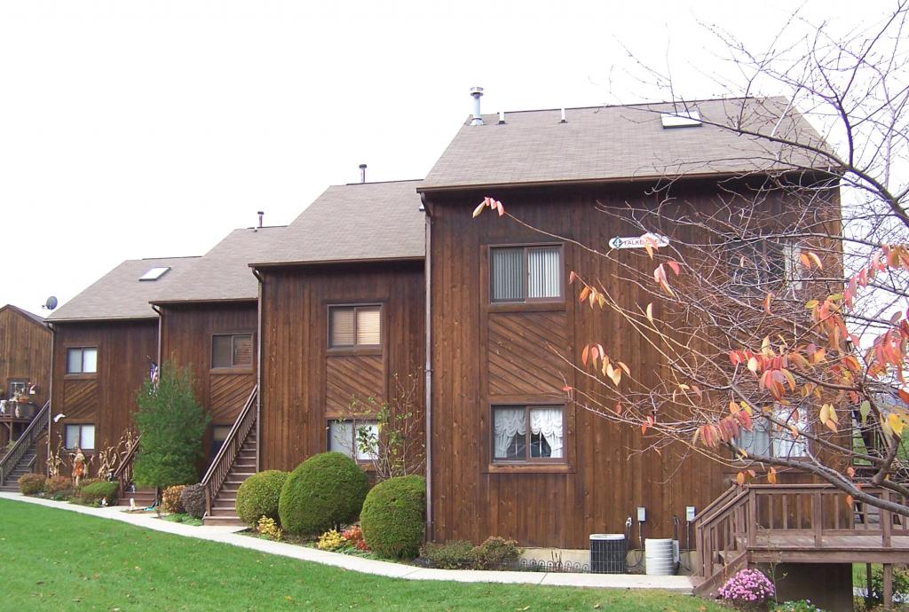 MLS #/Web ID: 2721395