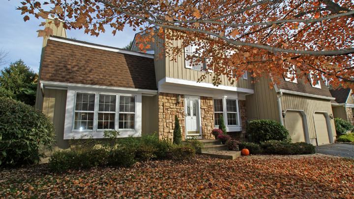 3 FAIRBANKS LN
