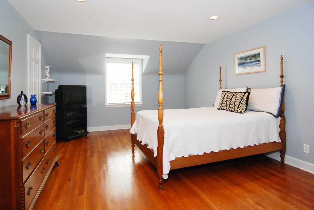MLS #/Web ID: 2724595