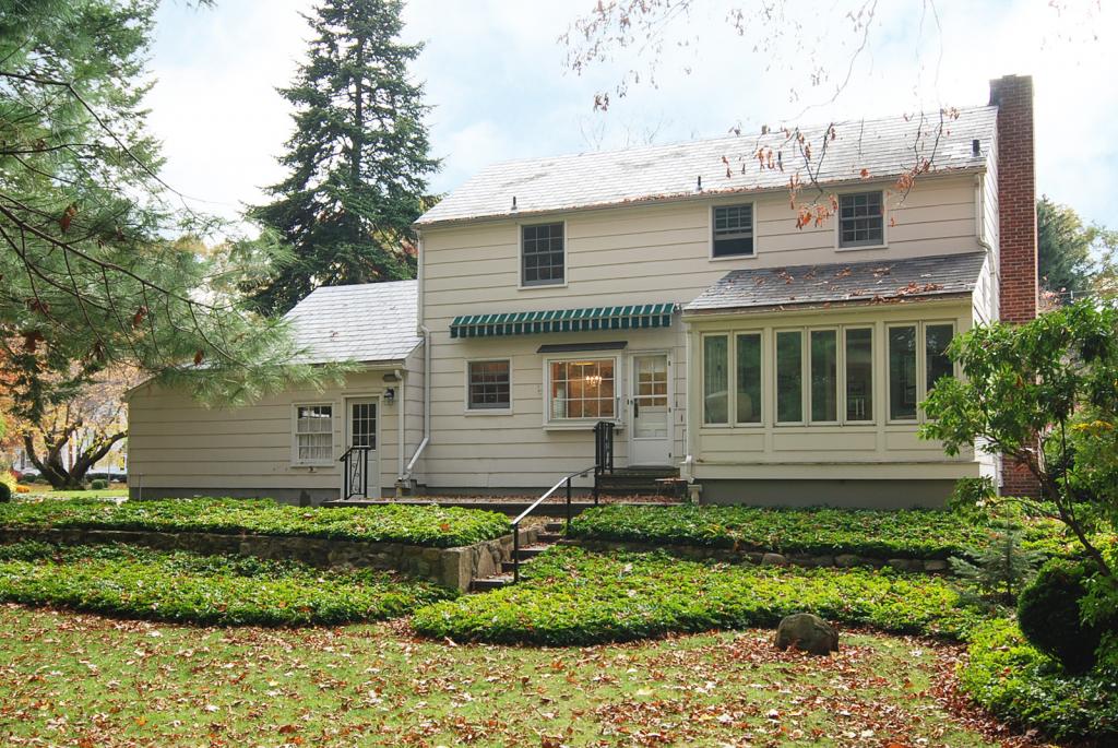 MLS #/Web ID: 2724595
