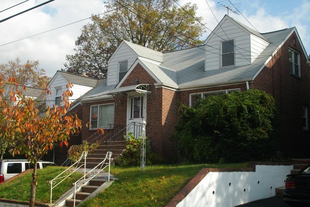 114 BELMOHR ST