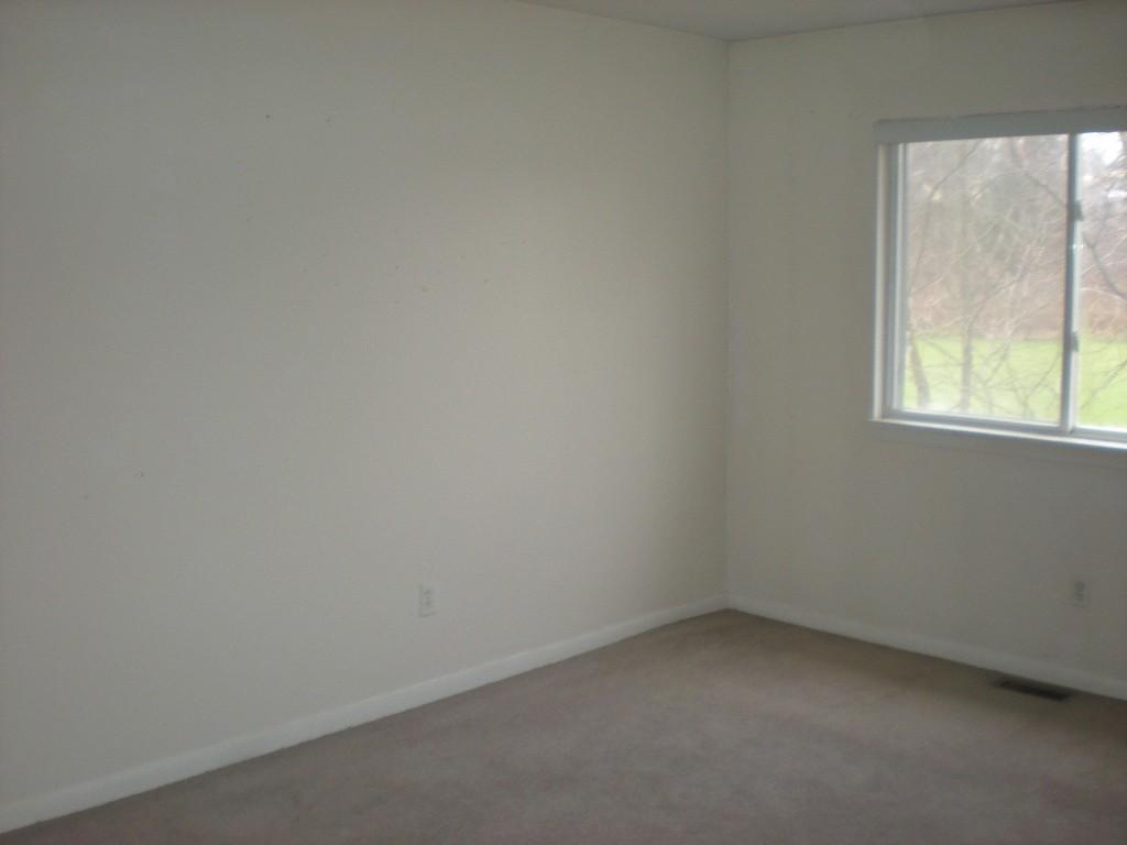25 Meadow Pond Road