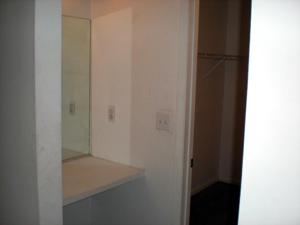 25 Meadow Pond Road