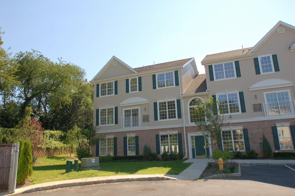 D WINDMILL CT