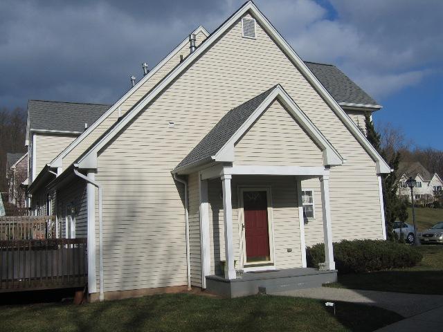 141 TOWN CENTER DR