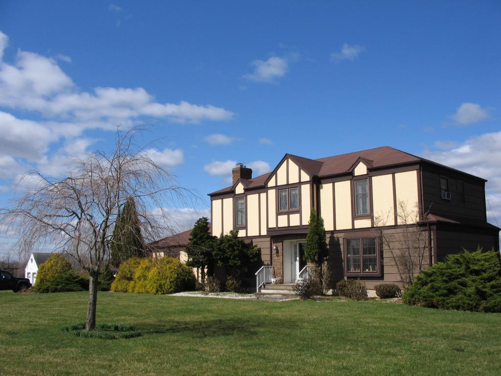 15 DEVORE RD