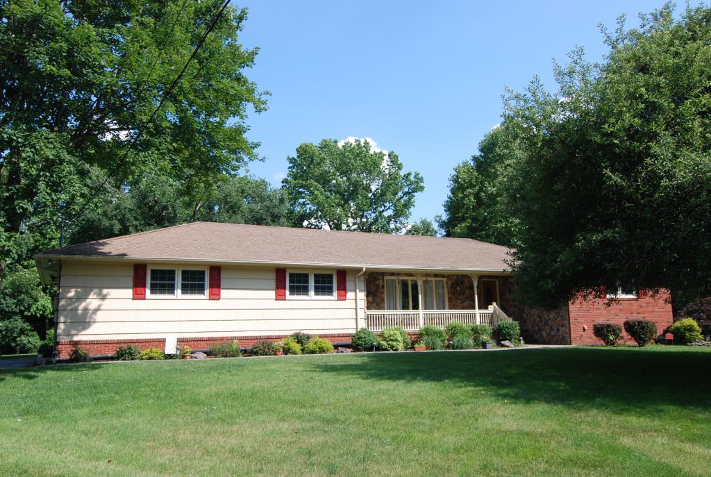 14 FAIRWAY CT