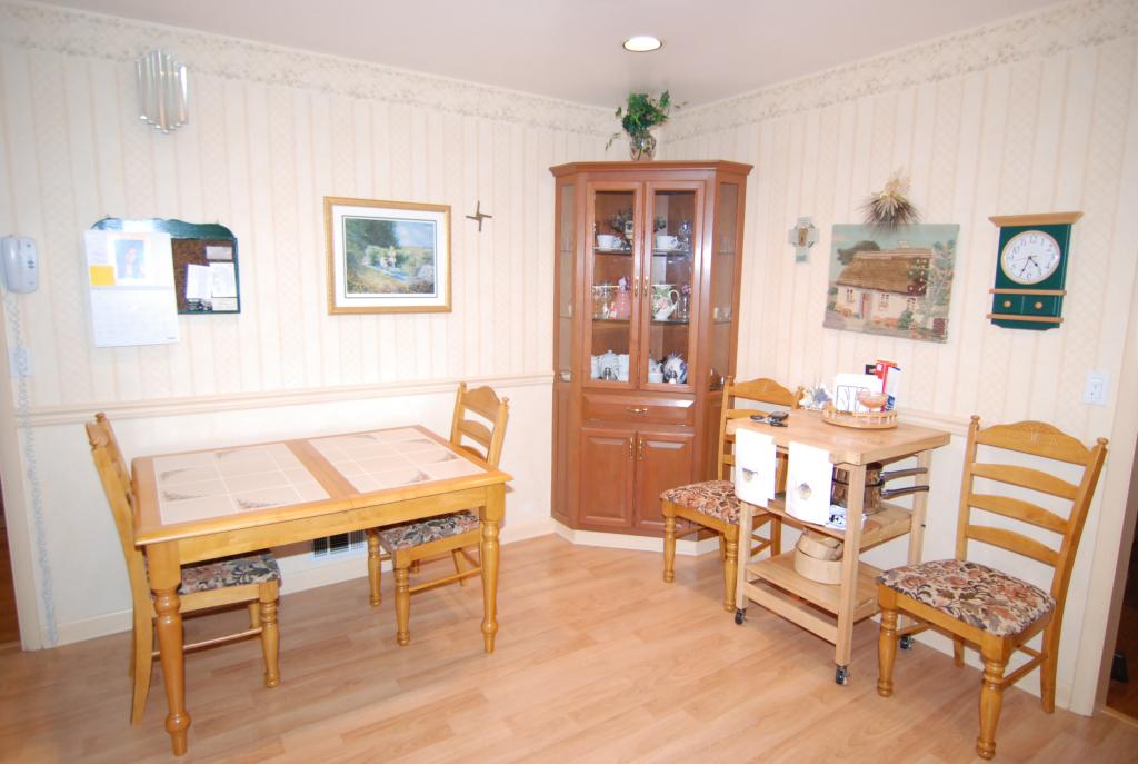 14 FAIRWAY CT