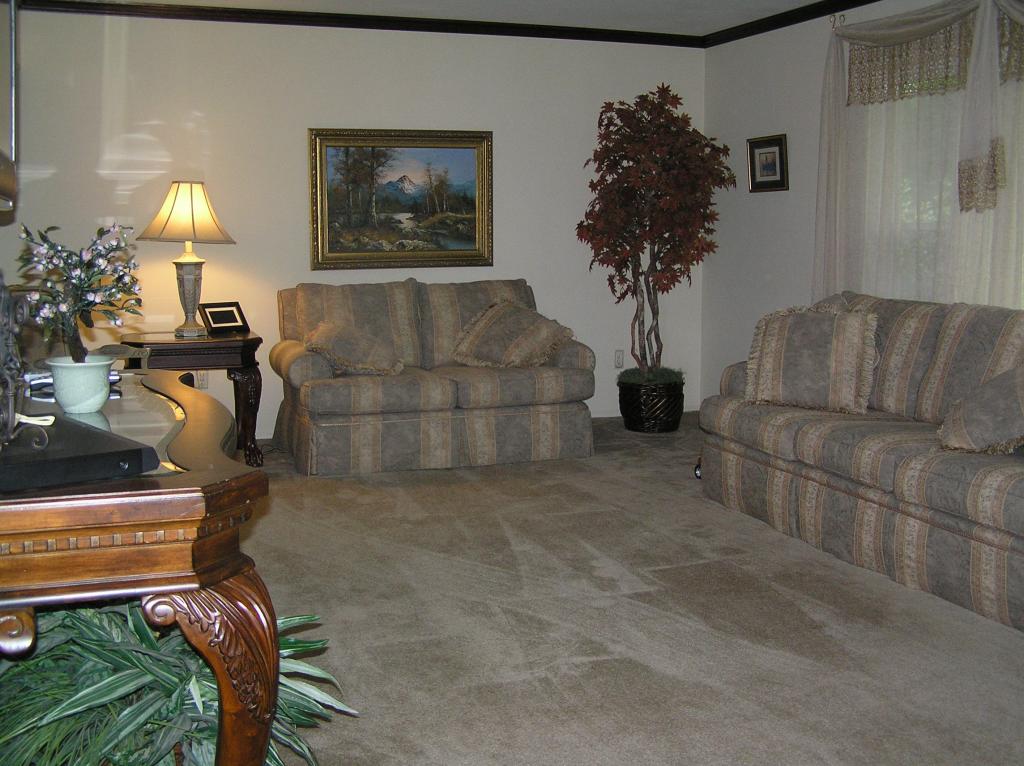 MLS #/Web ID: 2699796