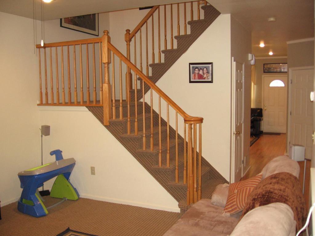 MLS #/Web ID: 2704796