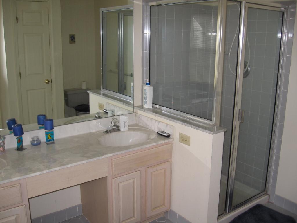 MLS #/Web ID: 2704796