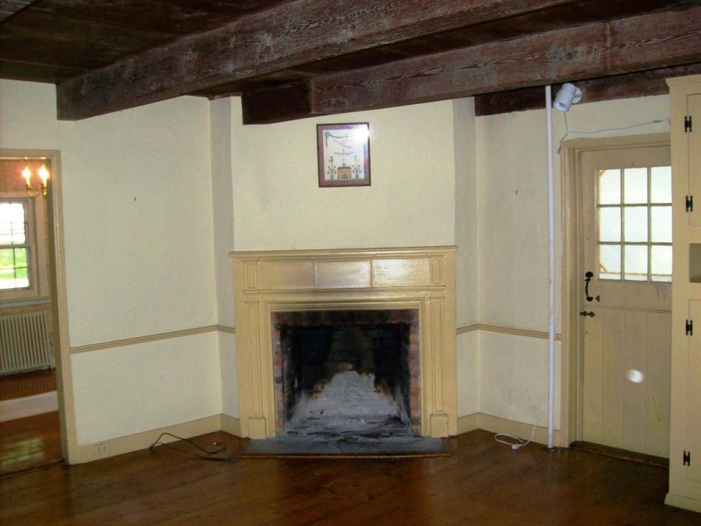 546 BERRYWOOD LANE