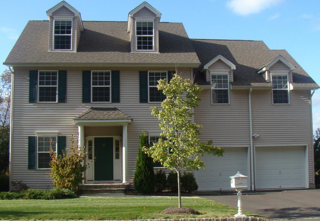 28 BOWERS DR