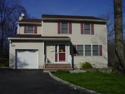 222 RIVER DR