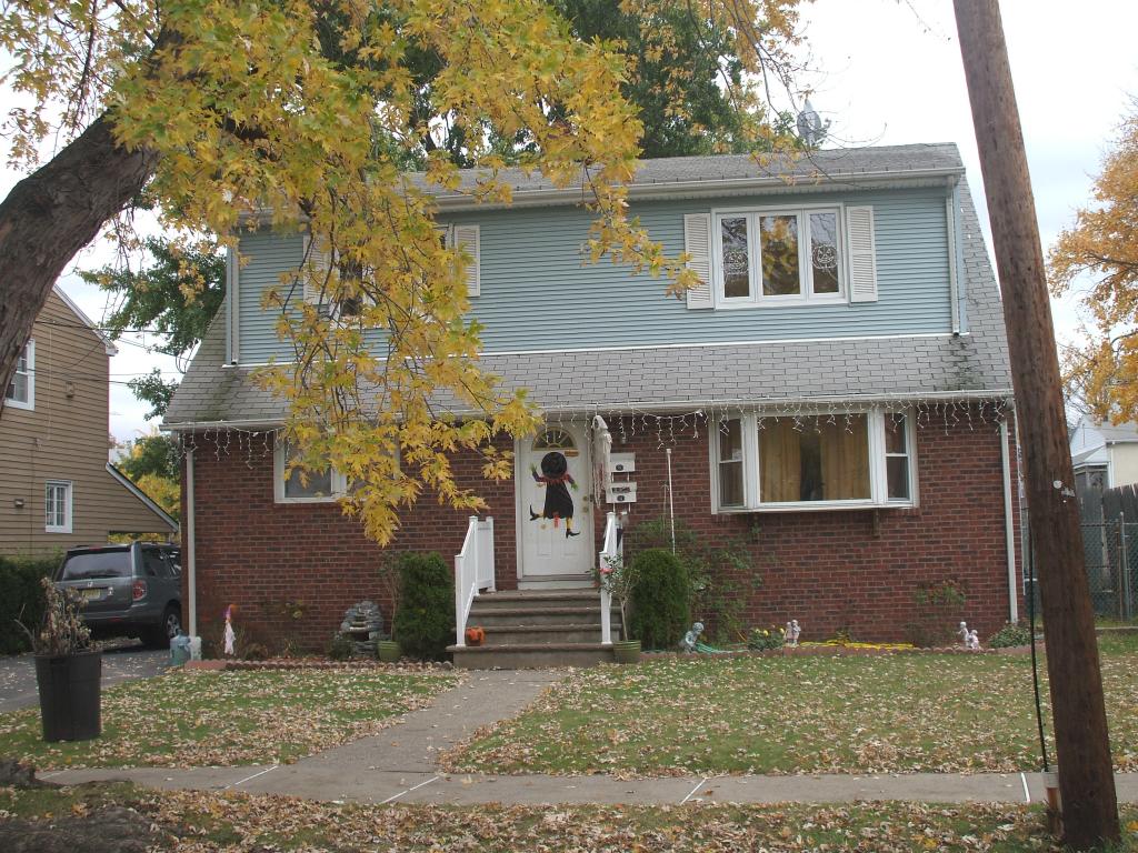 MLS #/Web ID: 2723796