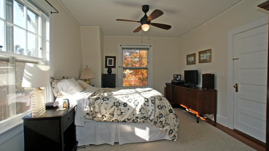 14 SALTER PL