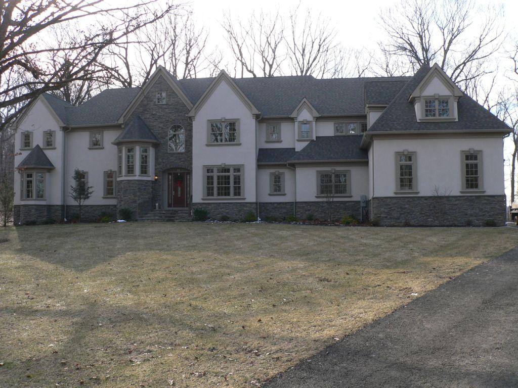 126 Oakwood Road West
