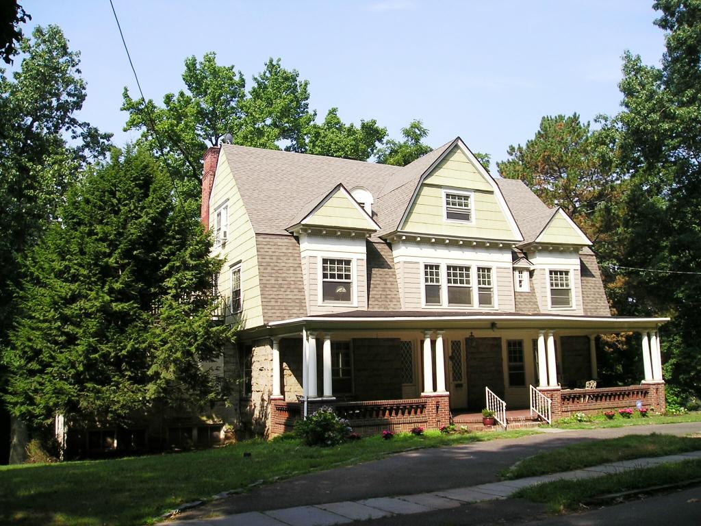 MLS #/Web ID: 2687897