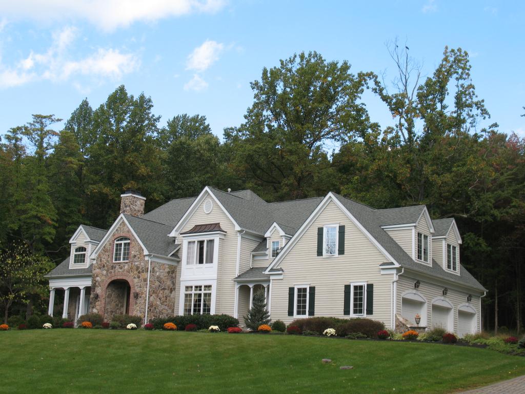 6 GLENCREE LANE