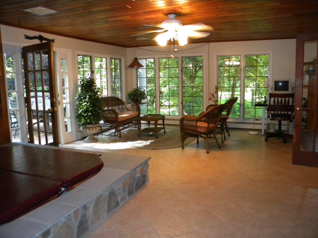 1395 RARITAN ROAD