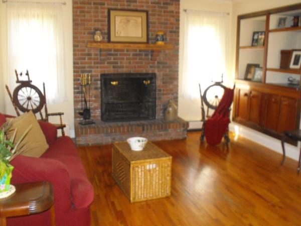 MLS #/Web ID: 2704597