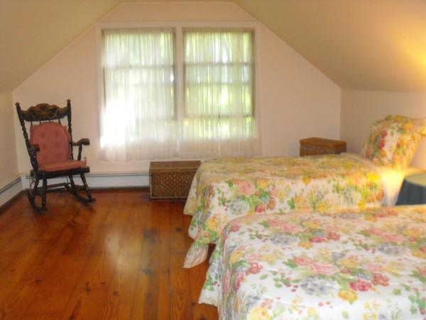MLS #/Web ID: 2704597