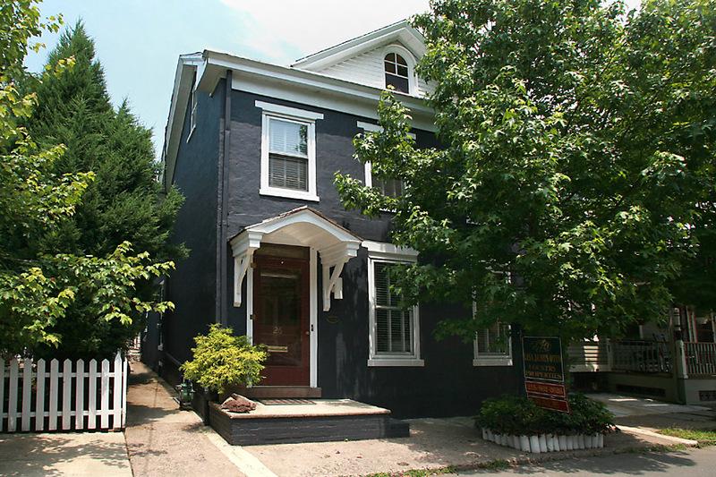 MLS #/Web ID: 2705397