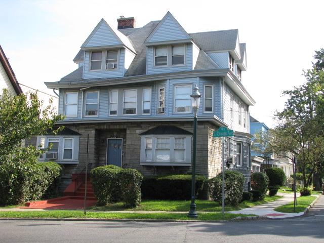 MLS #/Web ID: 2711997