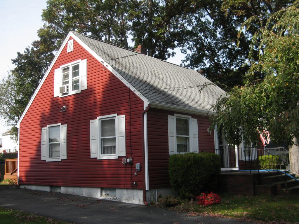 61 SUMMIT AVE