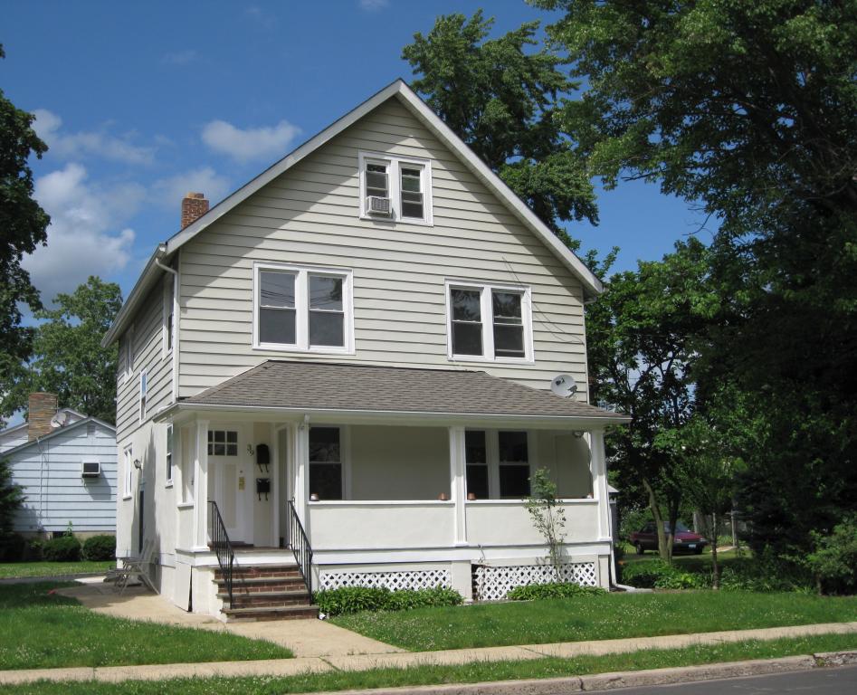 39 WILLOW ST
