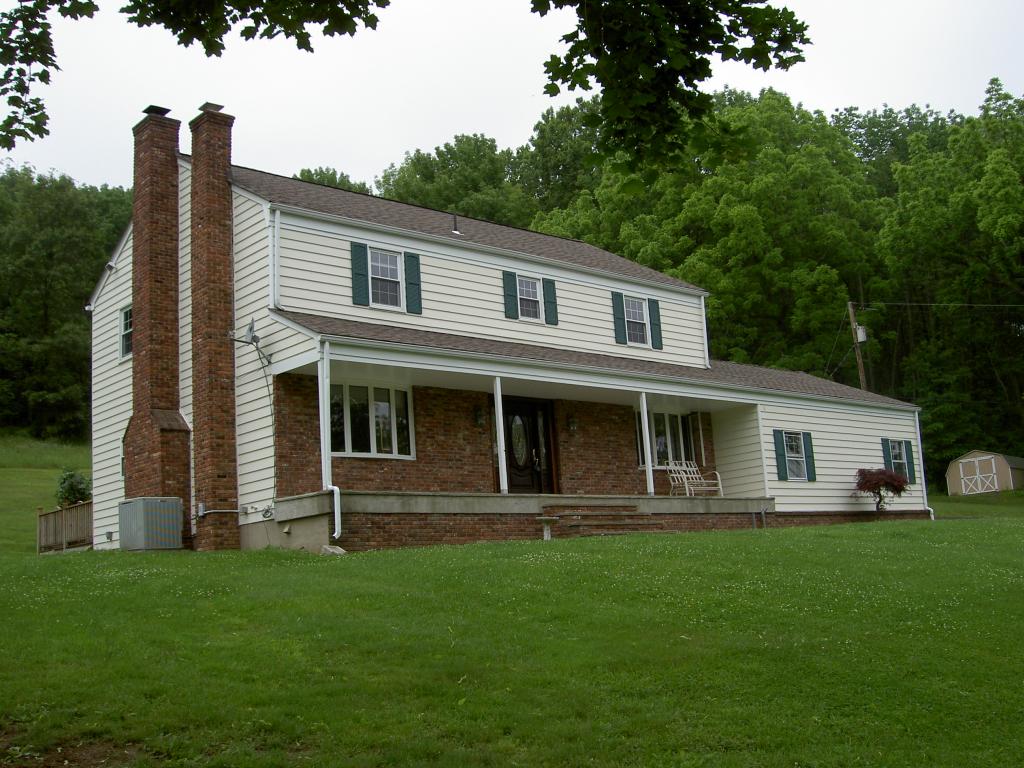 MLS #/Web ID: 2688898
