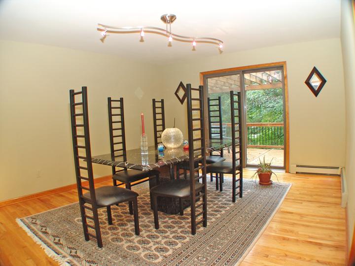 MLS #/Web ID: 2709498