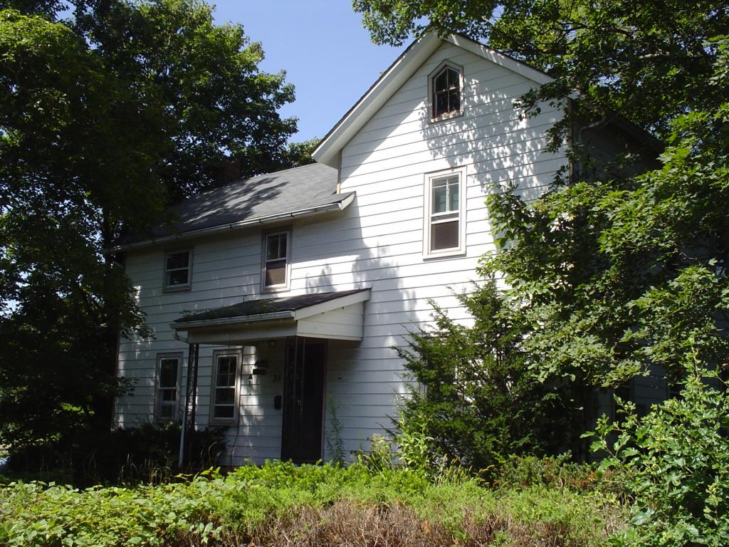 35 LARSEN RD