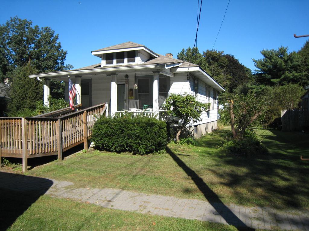 MLS #/Web ID: 2715598