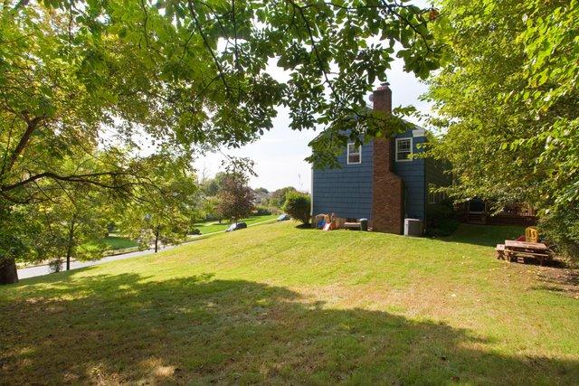 44 COTTAGE PL