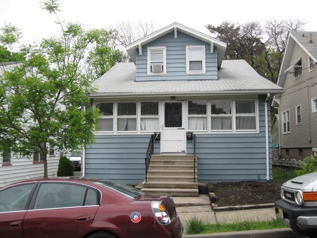 51 N 17TH ST