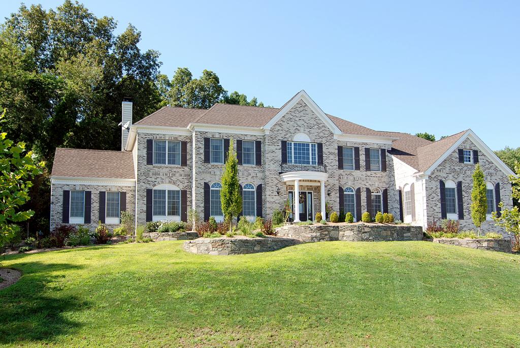 17 RIDGELINE DR